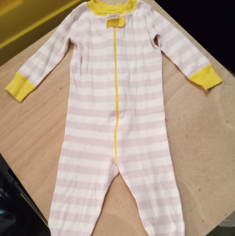 9-18m Hanna Andersson Pink and White Striped with Yellow Trim Onesie 100%O-C
